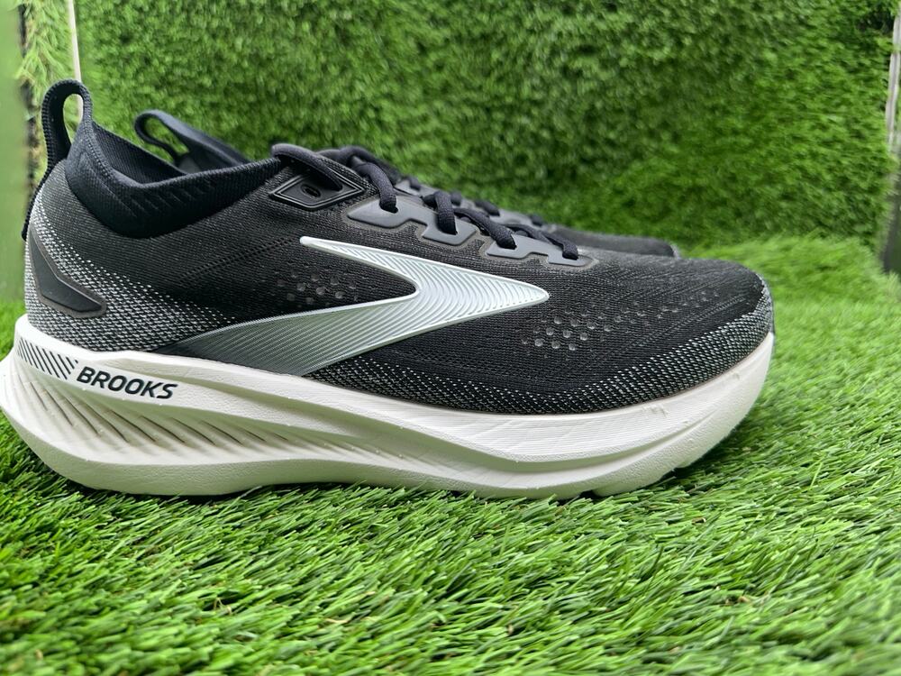 Brooks Glycerin GTS 23 1105032E090 Athletic Sneaker Men's 10 Black Knit Running